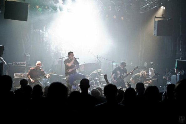 427372_10151242214666644_1612389548_n